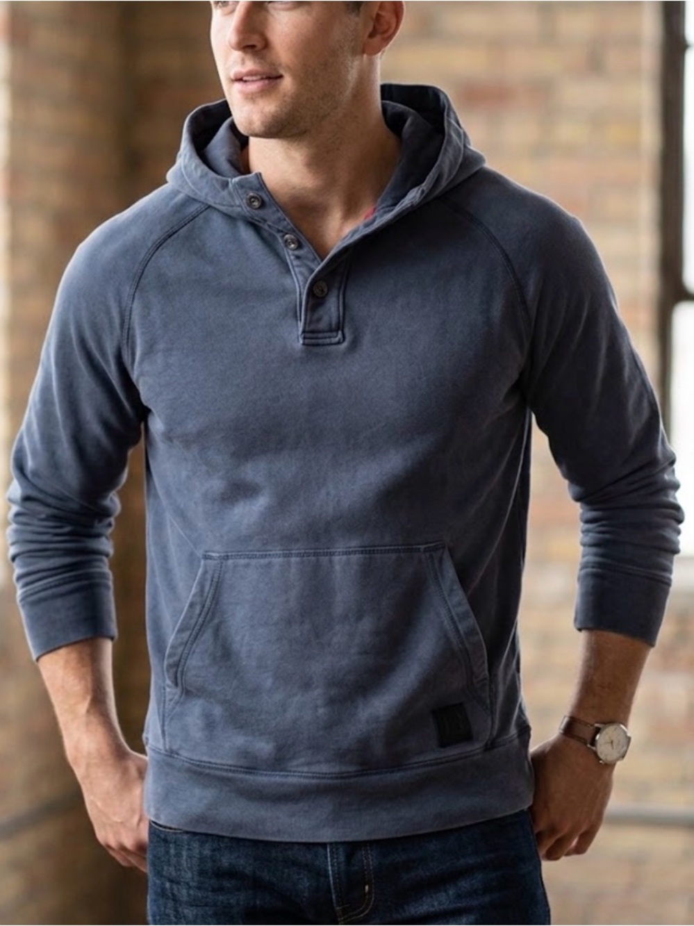 Victorinox Men’s Pullover Hoodie Sweatshirt L Large